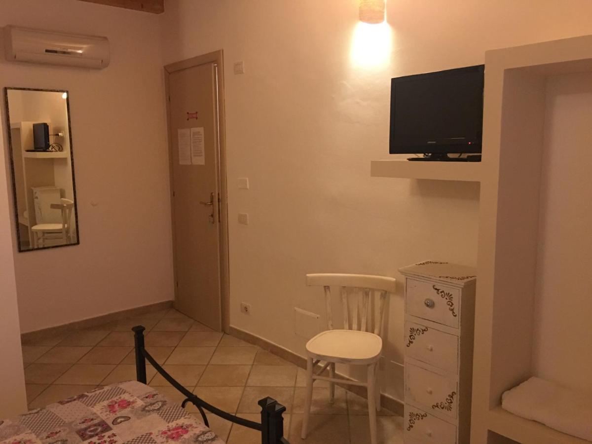 B&B Due Coste Porto Conte Eksteriør billede